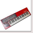 シンセサイザー